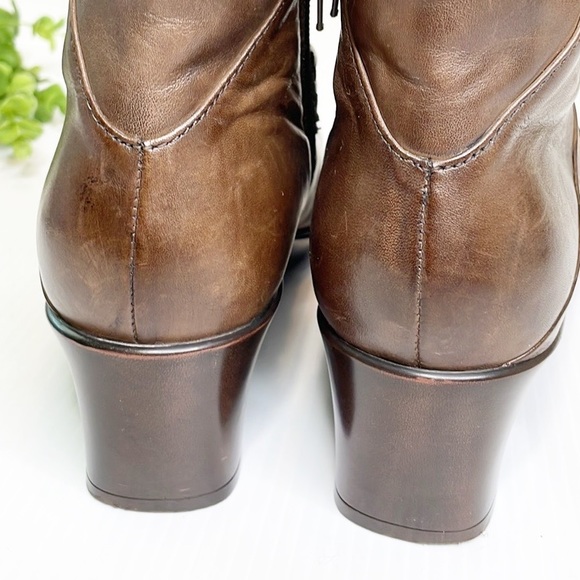 Earth Zinnia Bark Ankle Boot (9) - Picture 6 of 12